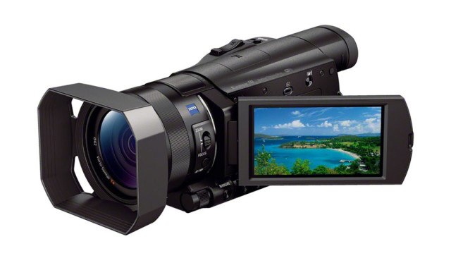 Camera Sony FDR-AX100 (4K / 20 Mpix / Wi-Fi)